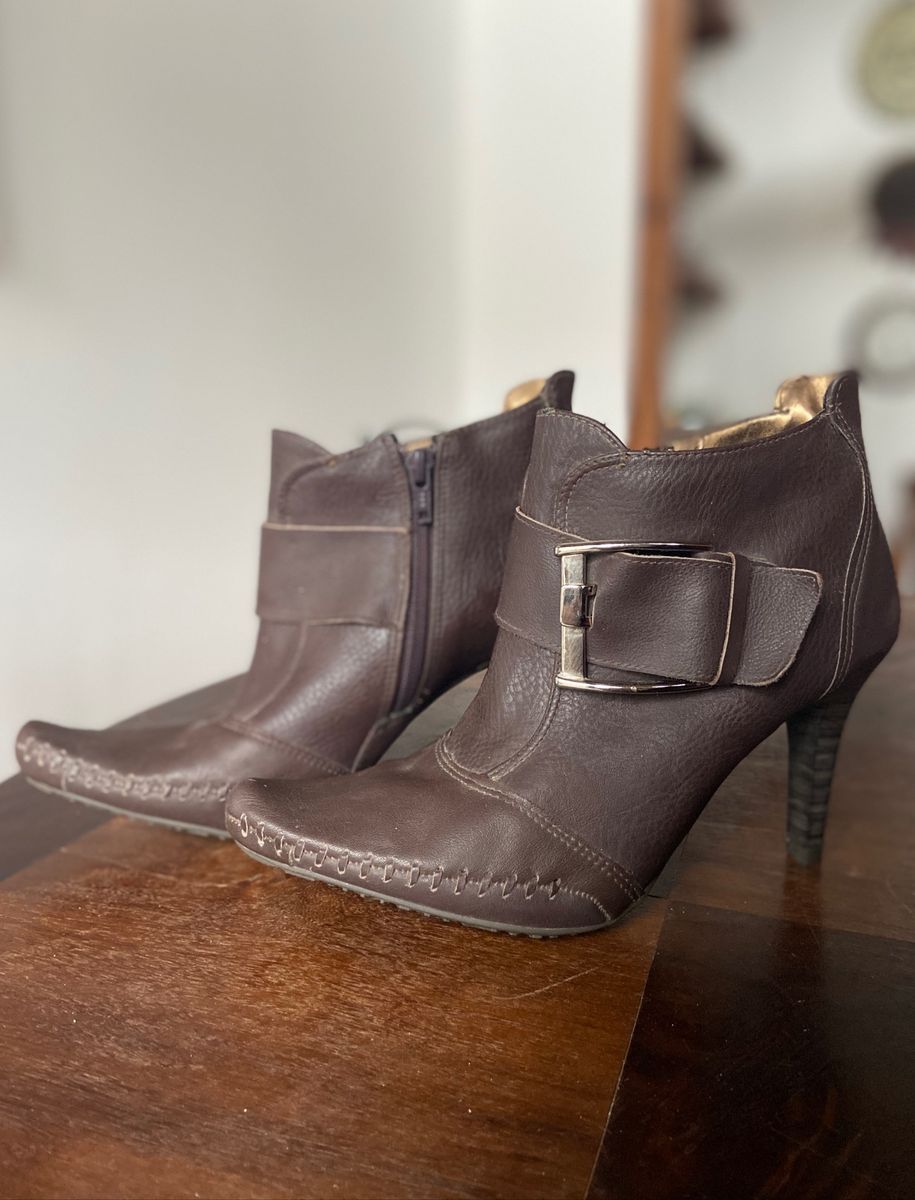 bota cano curto salto fino ramarim