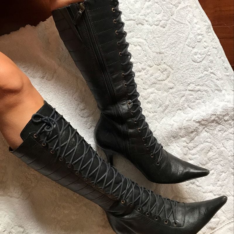 Botas cano longo com hot sale cadarço