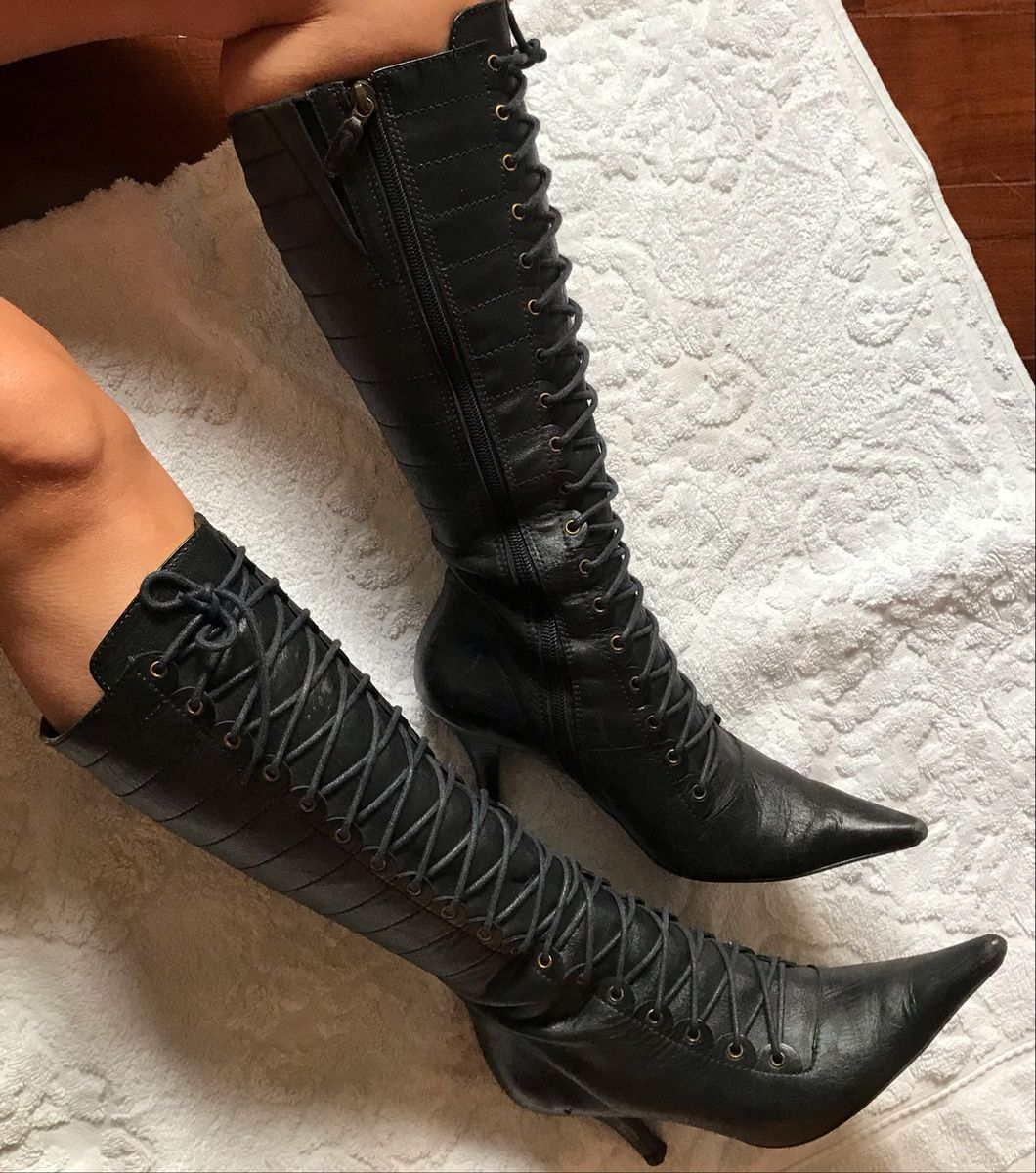 Botas femininas com hot sale cadarço cano longo