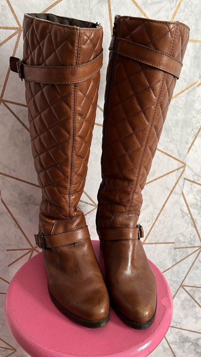 Bota Cano Longo Matelassê Couro Marrom Bottero Bottero Usado