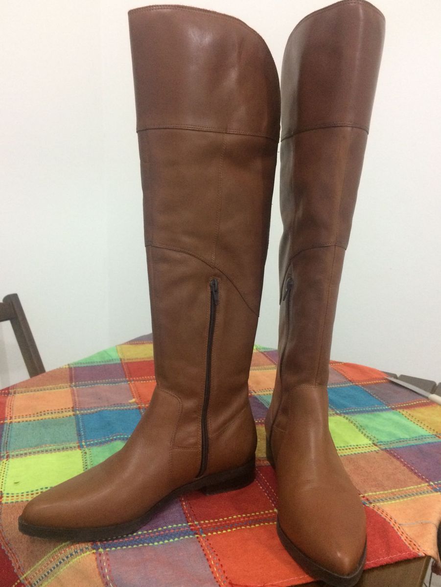 bota paro cano longo
