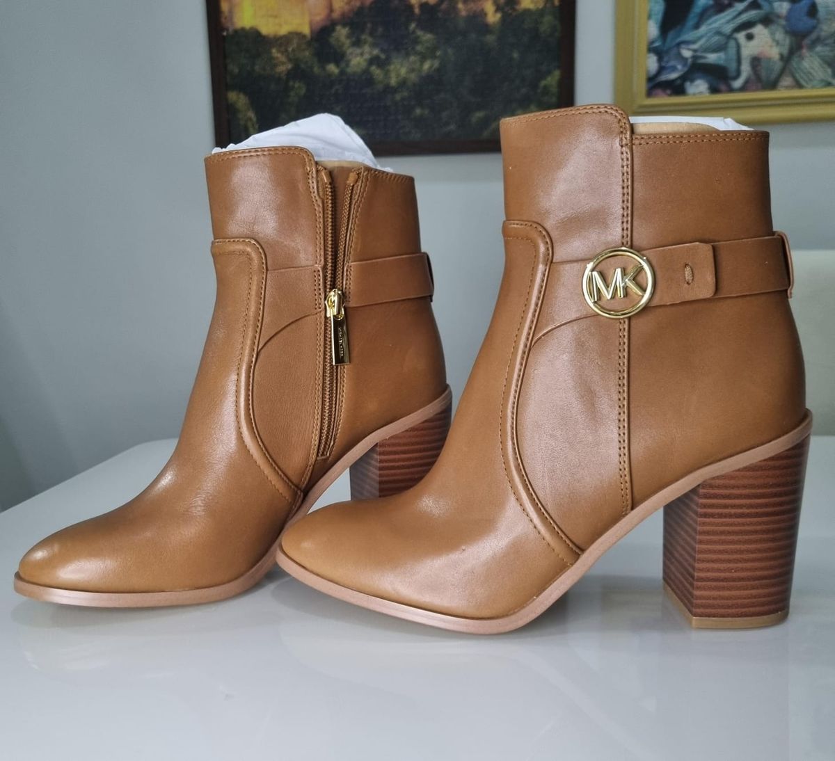 bota-cano-medio-michael-kors-caramelo-couro-bota-feminina-michael
