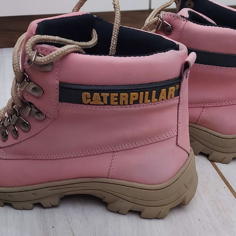 Bota Caterpillar Cano Médio, Bota Feminina Caterpillar Usado 90226918