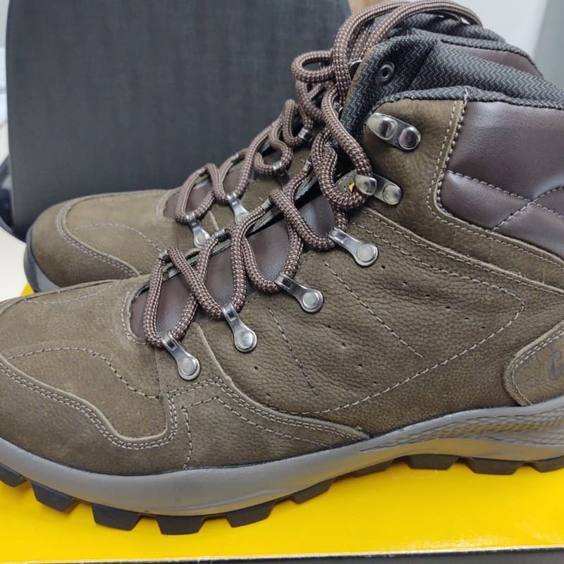 Bota Caterpillar Nova  Bota Masculina Caterpillar Nunca Usado