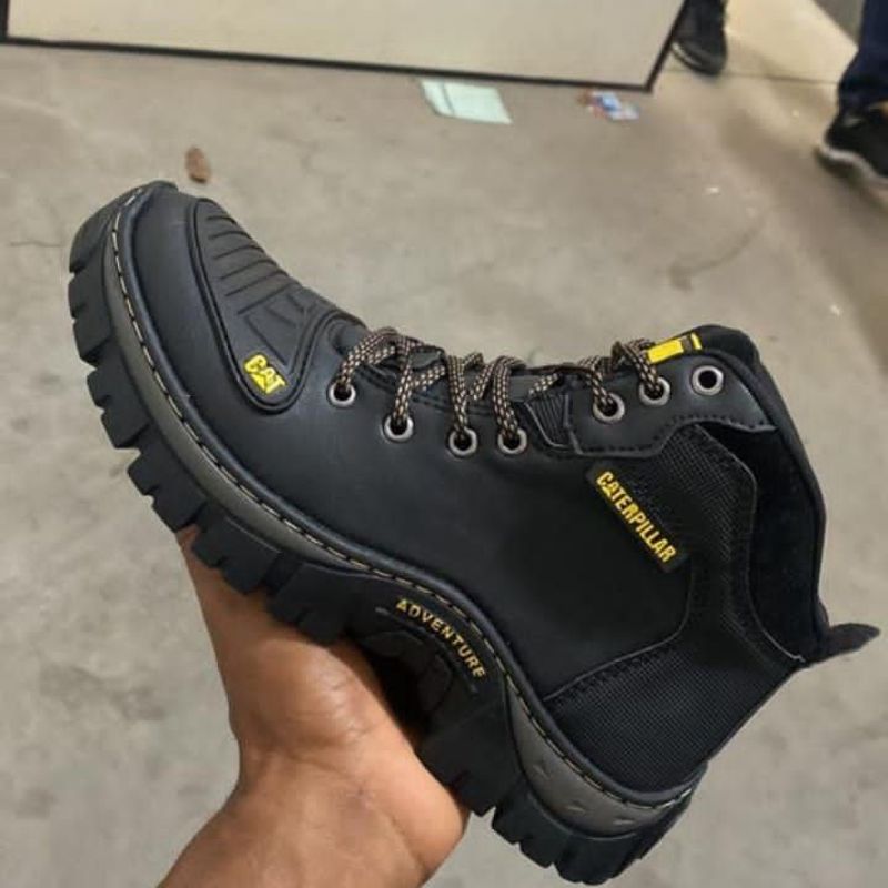 Bota Caterpillar Nova  Bota Masculina Caterpillar Nunca Usado