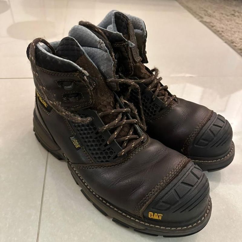 Bota caterpillar com store biqueira