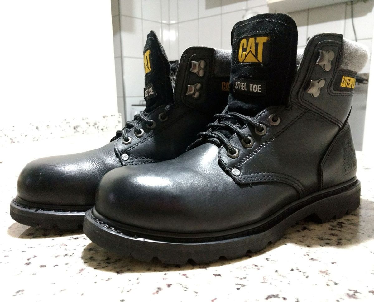 bota caterpillar preta masculina