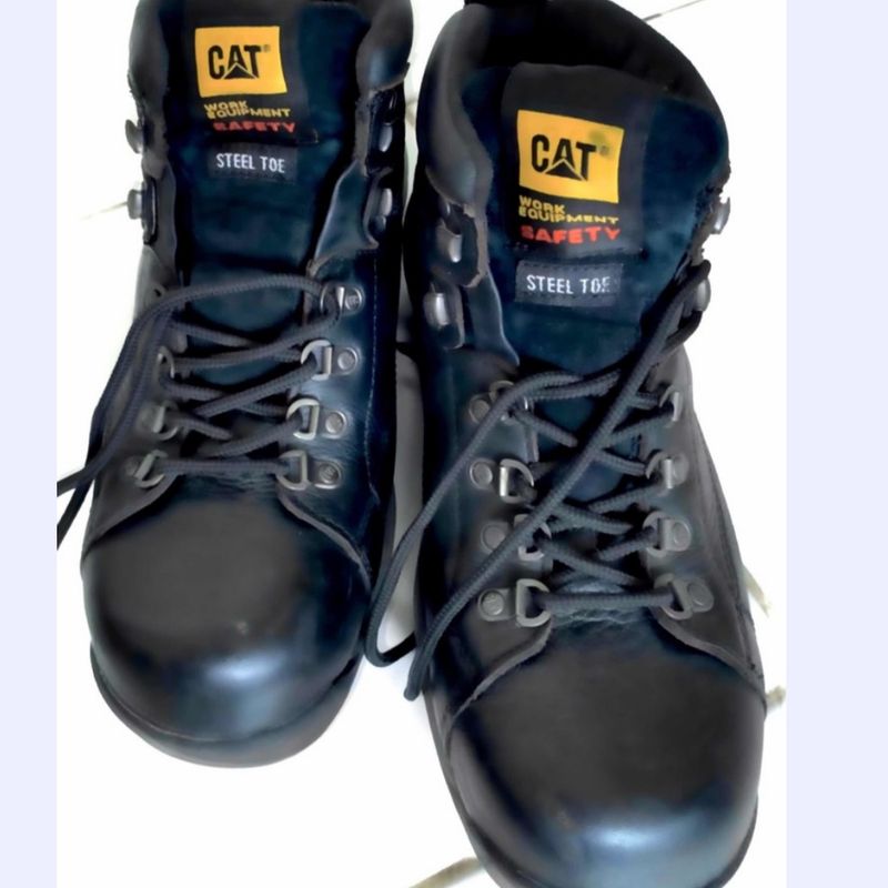 Cat Footwear Bota masculina de construção de liga metálica