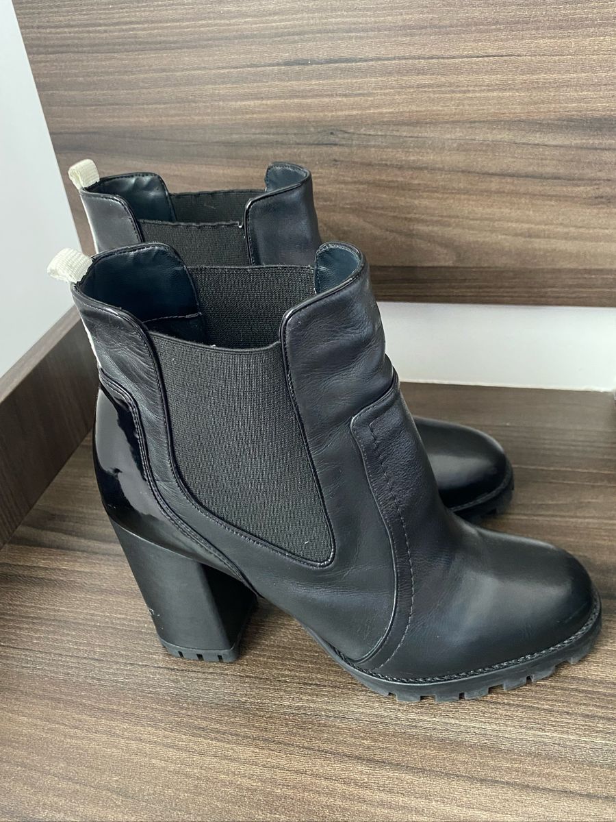 Bota Chelsea Arezzo Bota Feminina Arezzo Usado 90969182 enjoei