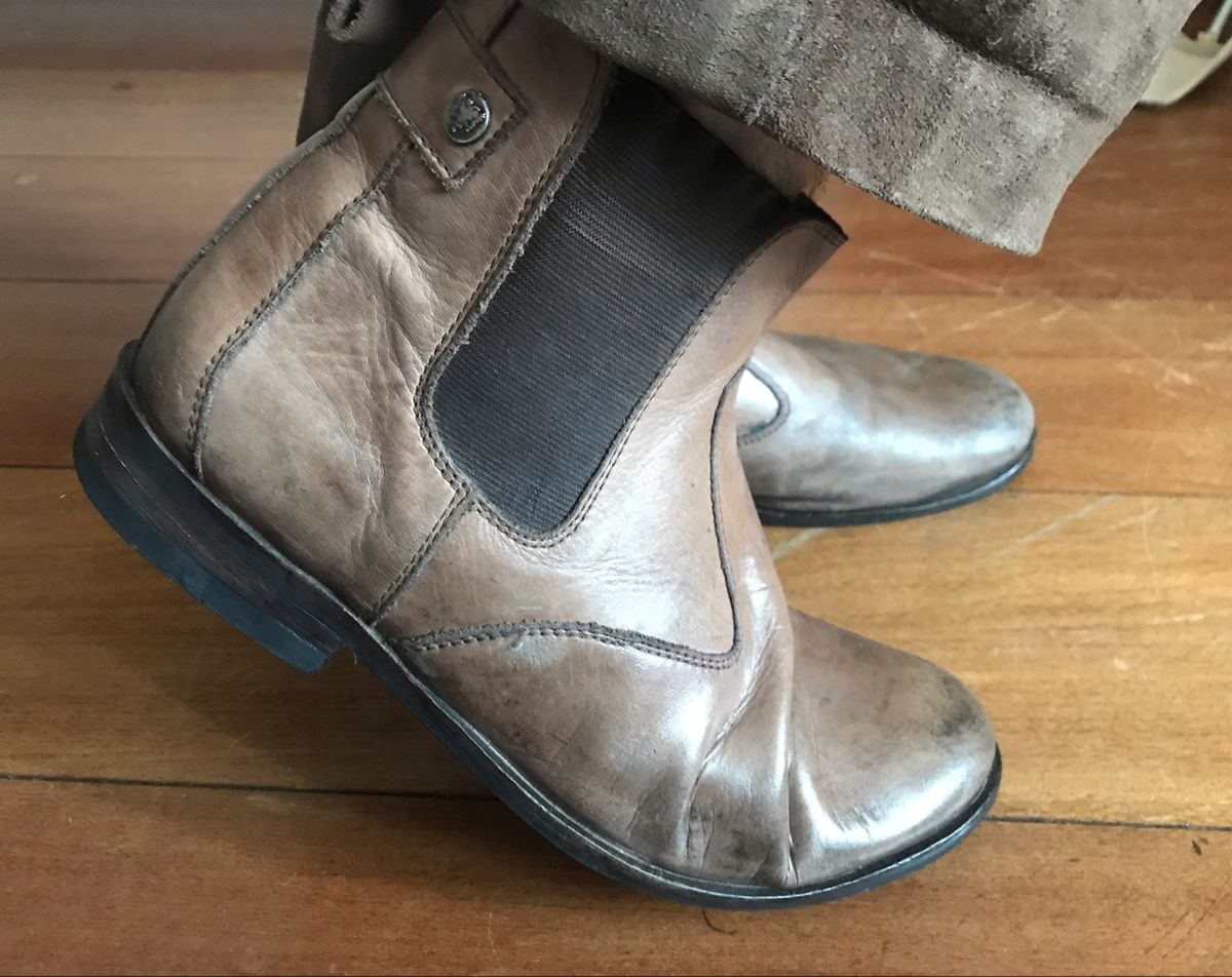bota chelsea cavalera