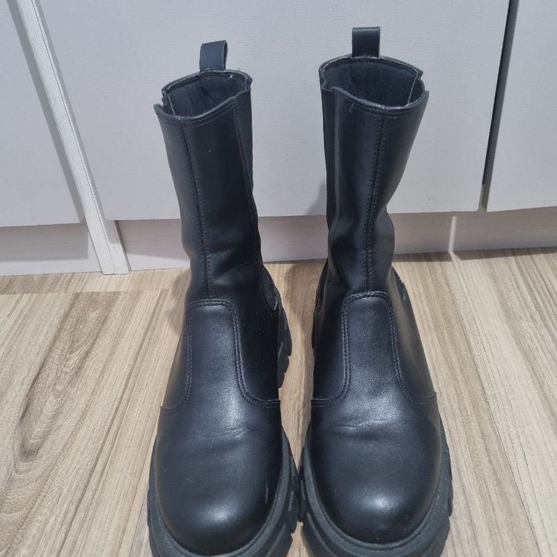 Bota Chelsea Preta Bota Feminina Renner Usado 89100306 enjoei