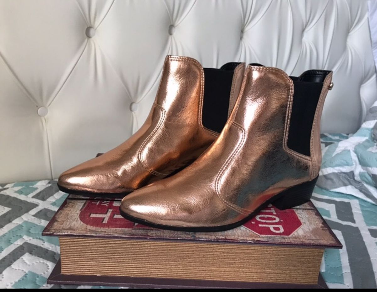 bota chelsea cravo e canela