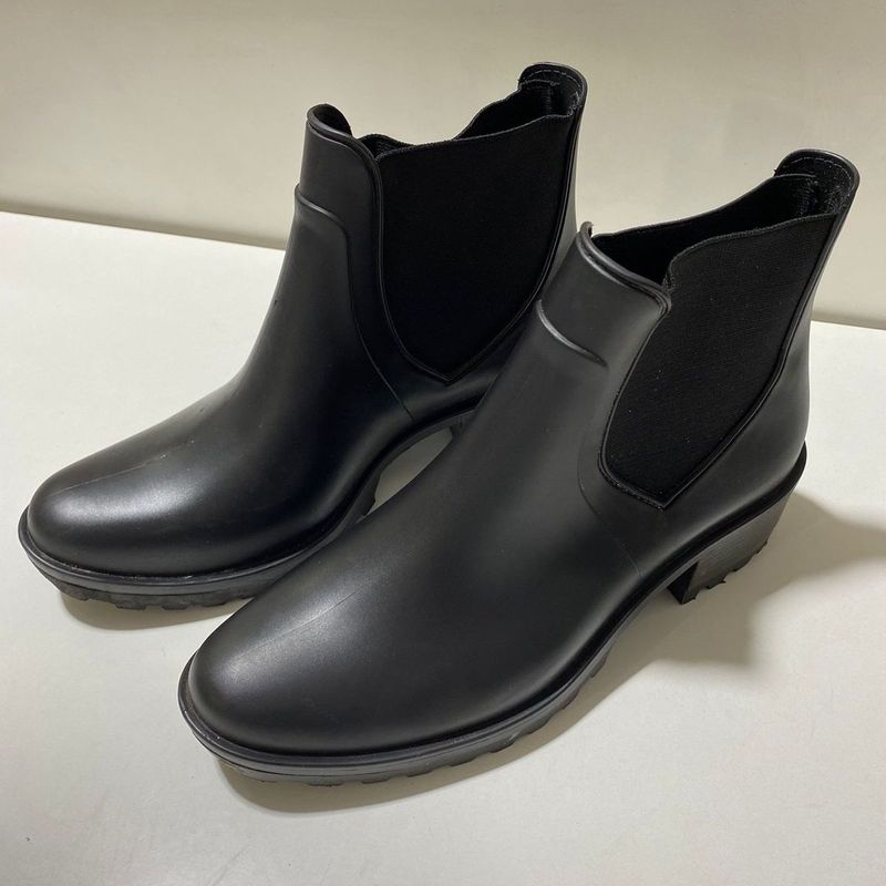 Bota colcci 2024