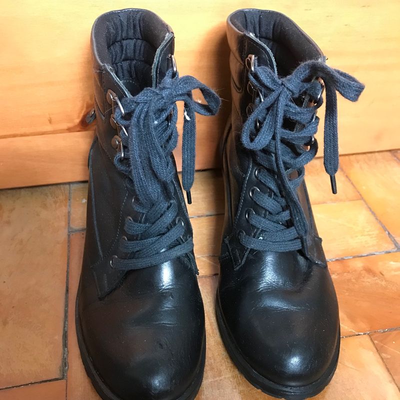 Coturno best sale constance 2019