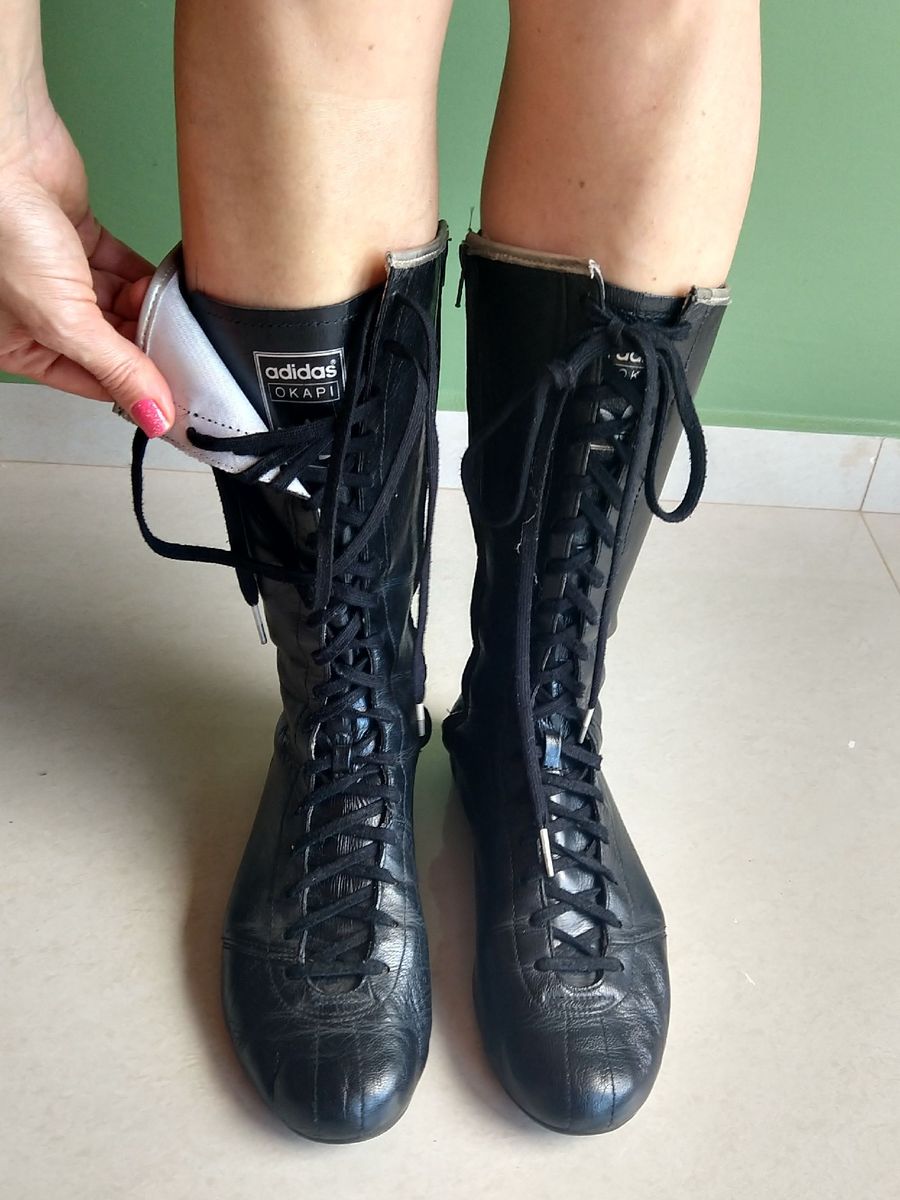 coturno da adidas