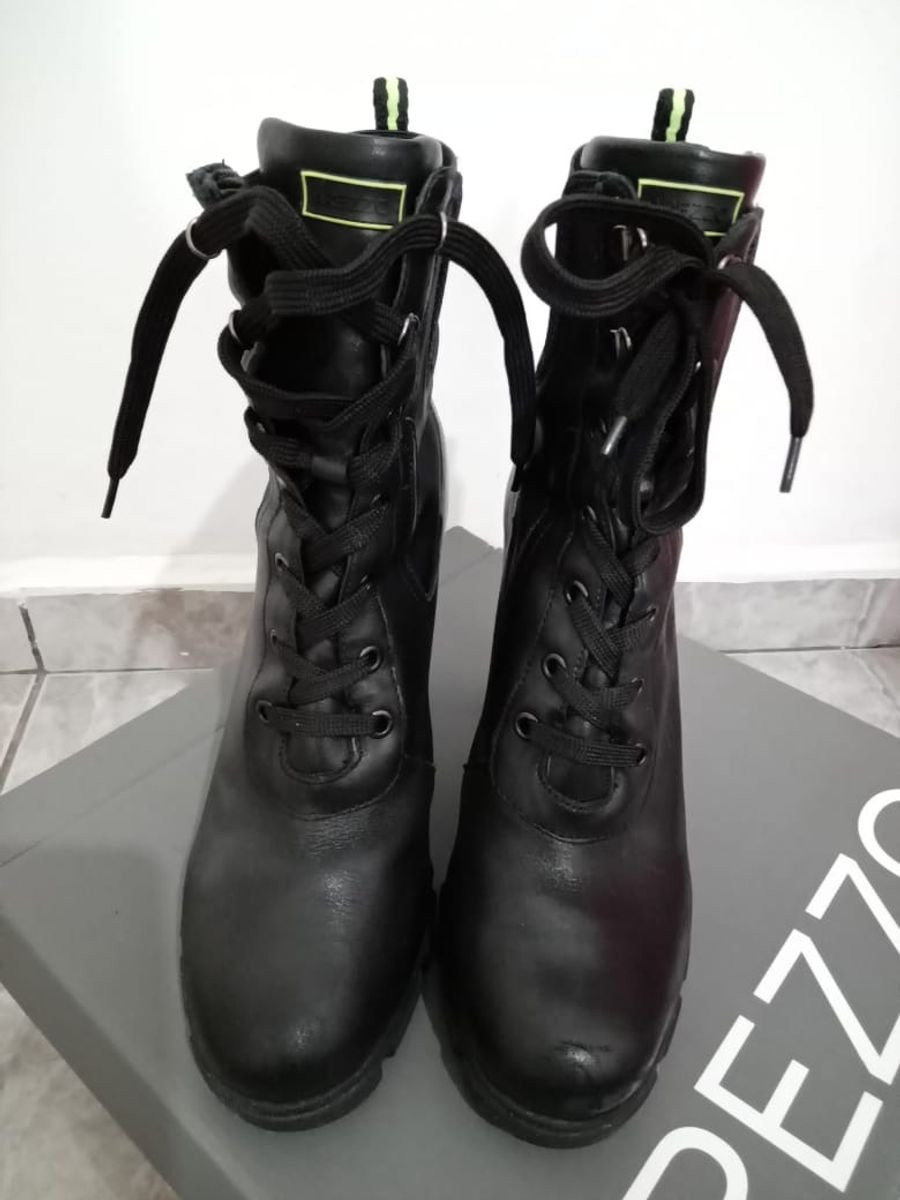 Bota Coturno Arezzo Bota Feminina Arezzo Usado 86677411 enjoei