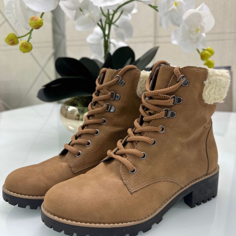 Bota coturno via marte hot sale caramelo