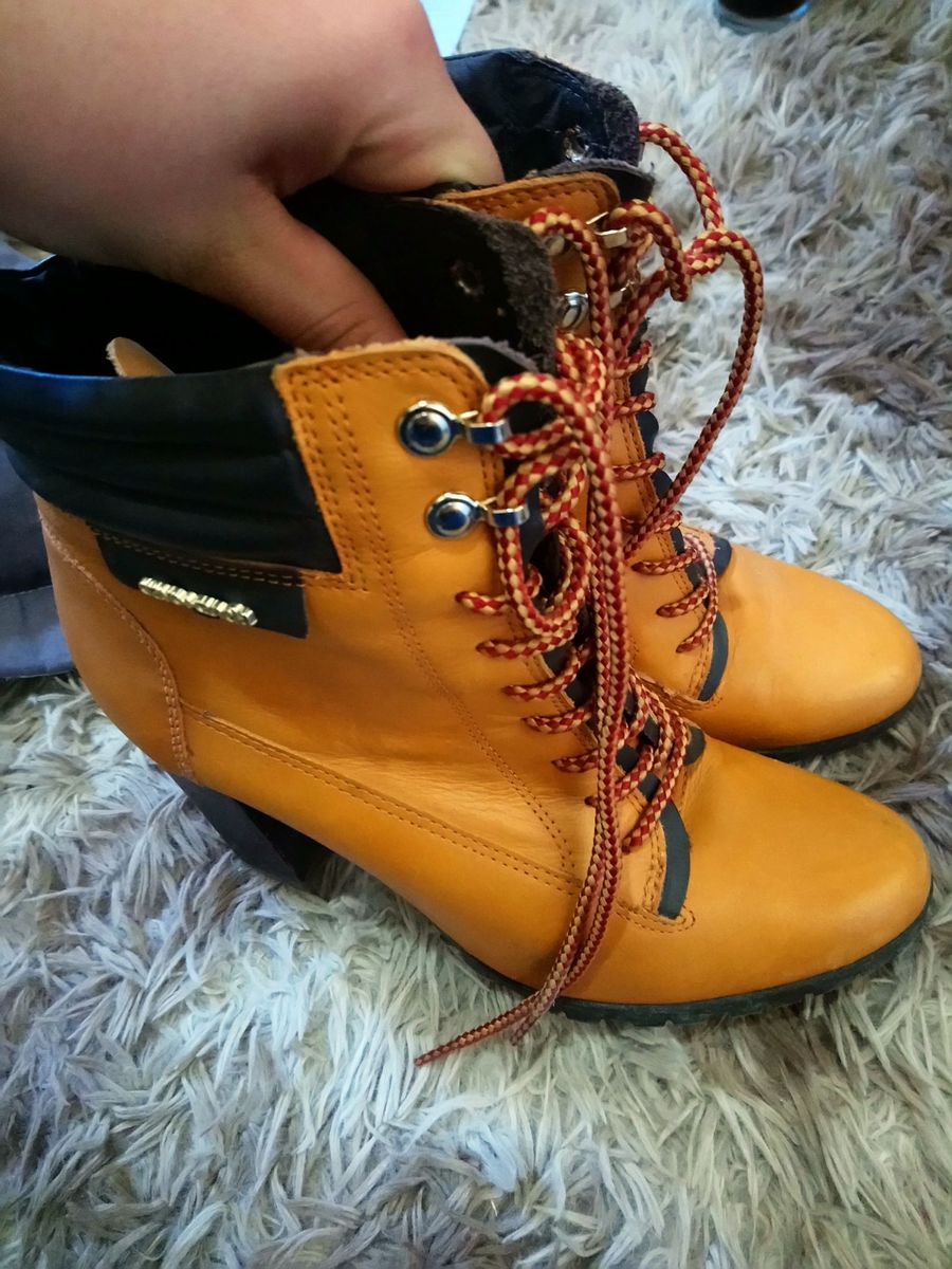 coturno feminino amarelo queimado