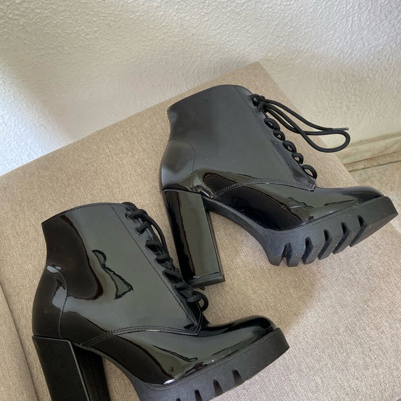 Coturno Feminino Bota Coturno Tratorada Verniz Coturno Feminino