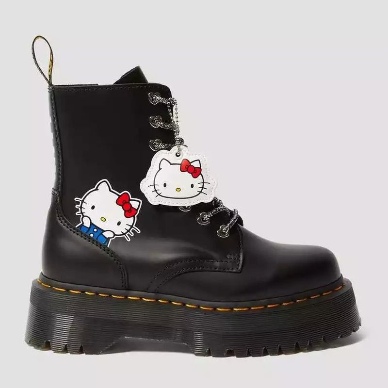 Botas dr clearance martens hello kitty