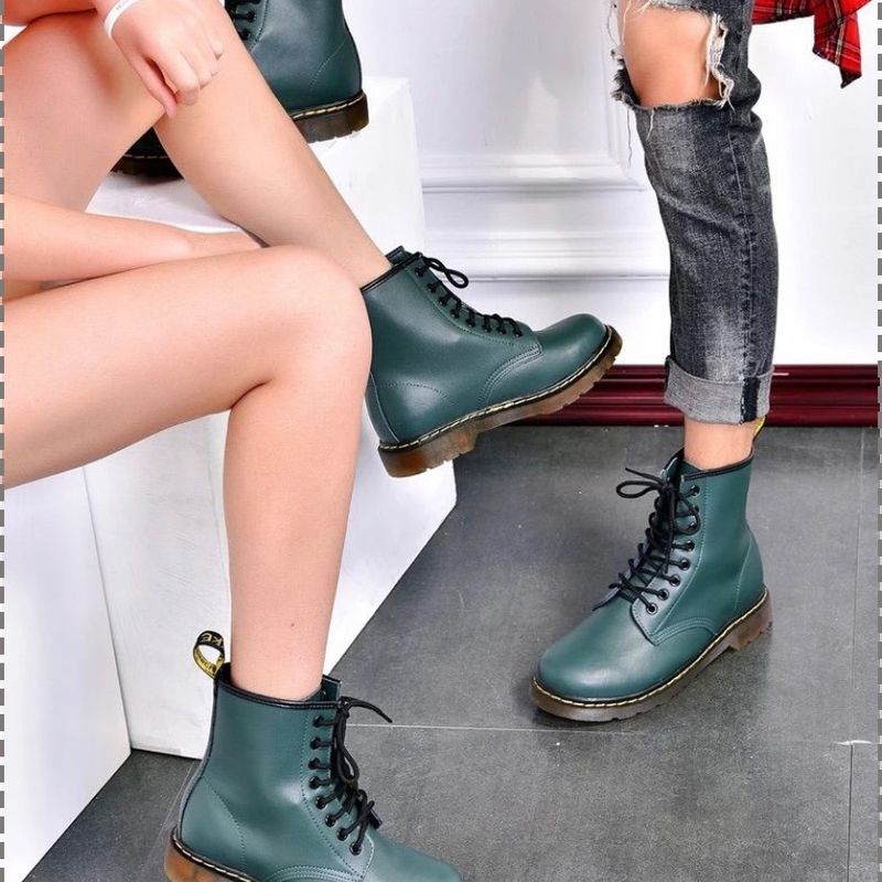 Botas dr hotsell martens verde militar