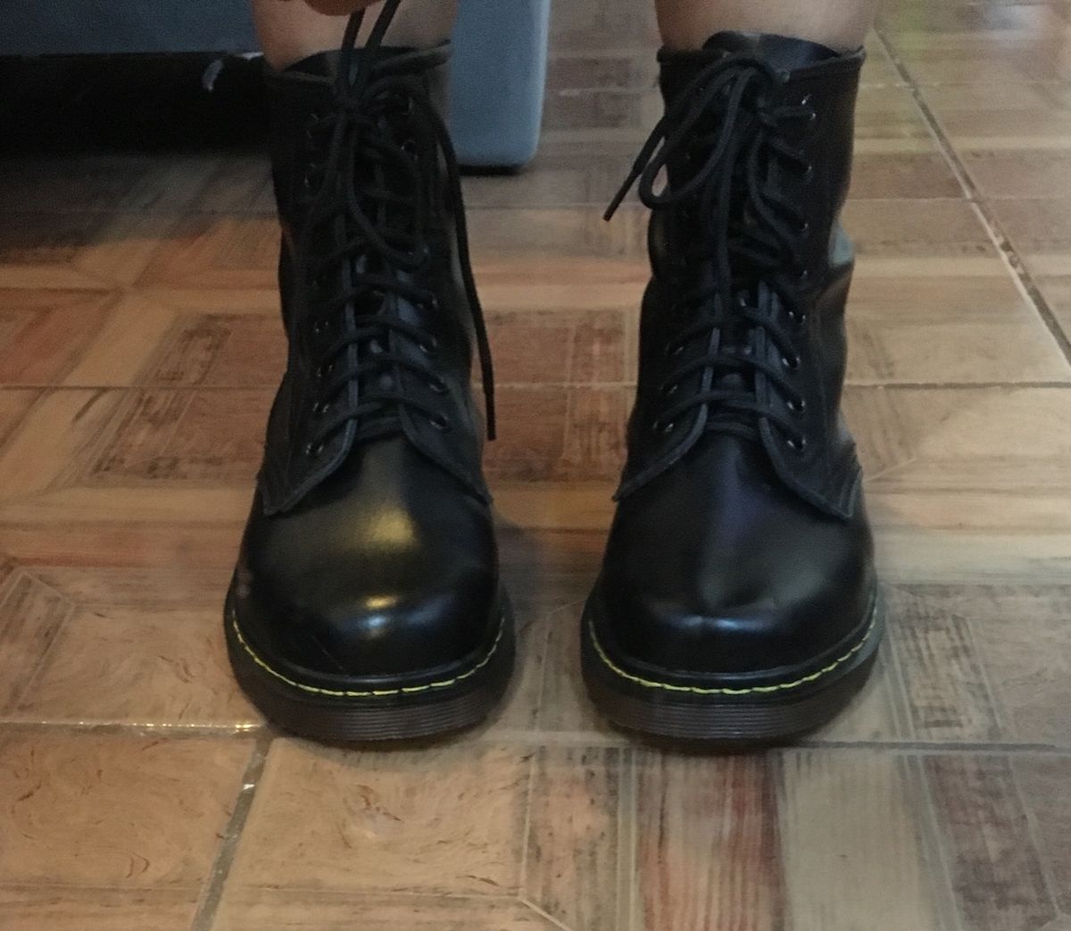 coturno estilo doc martens