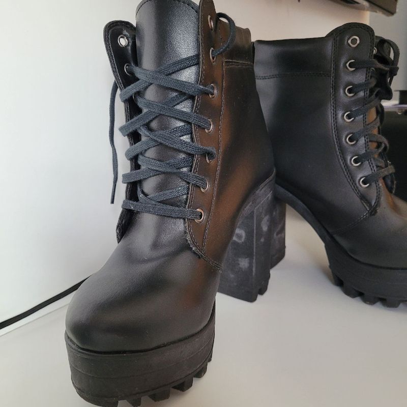 Bota coturno best sale rock vicerinne