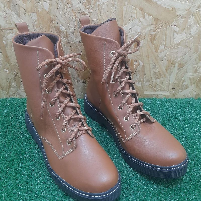 Botas femininas hot sale na marisa