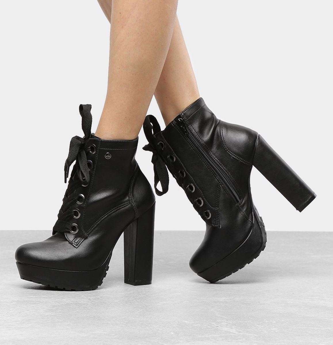 via marte bota tratorada