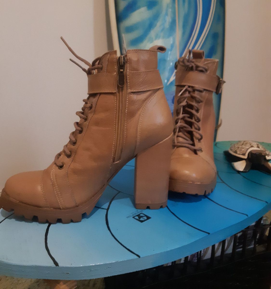 coturno feminino cor caramelo