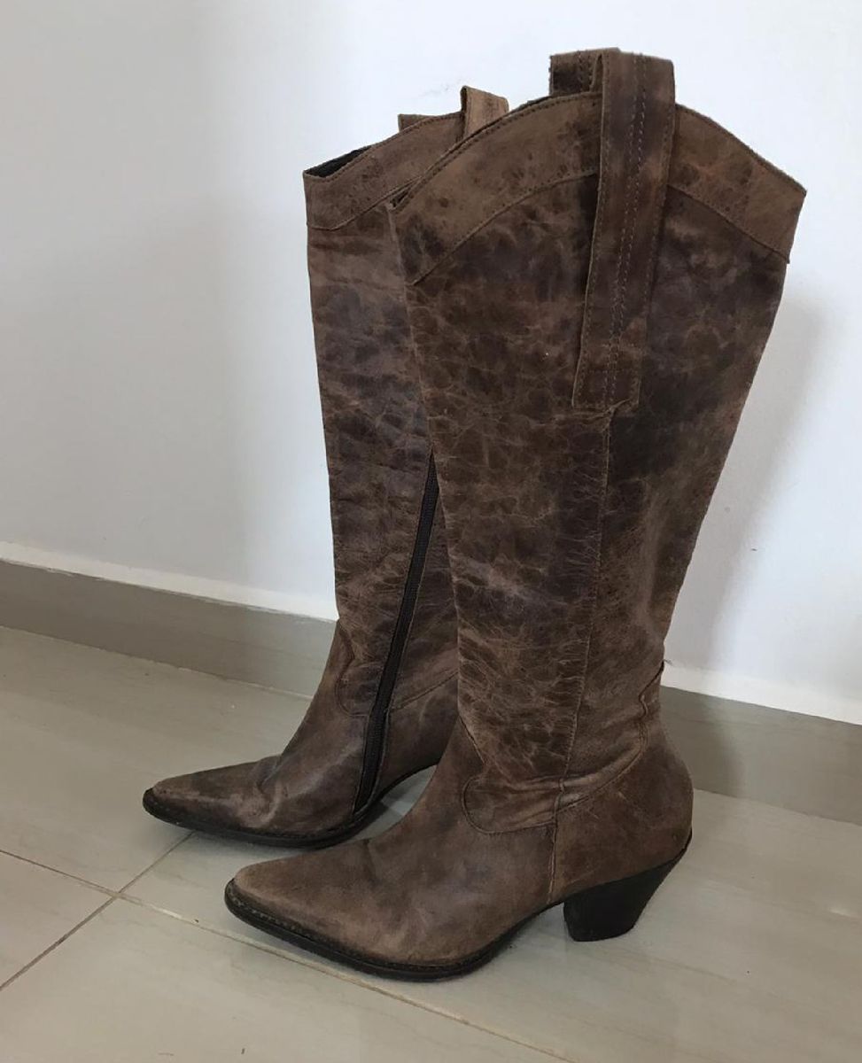 sonho dos pés botas