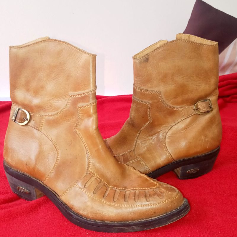 Hb botas sale