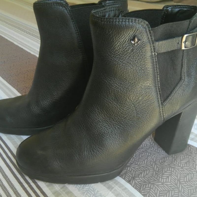 Ankle boot cravo e hot sale canela