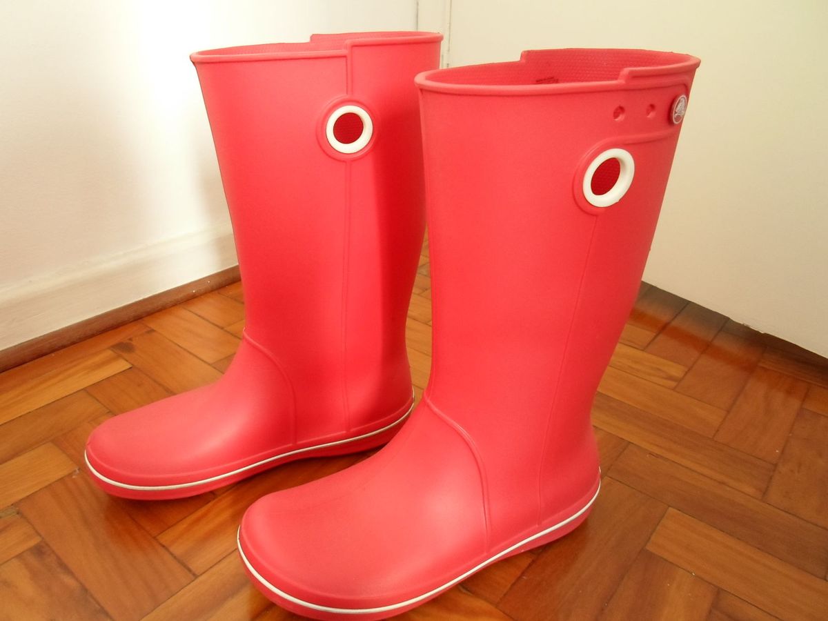 bota de chuva crocs