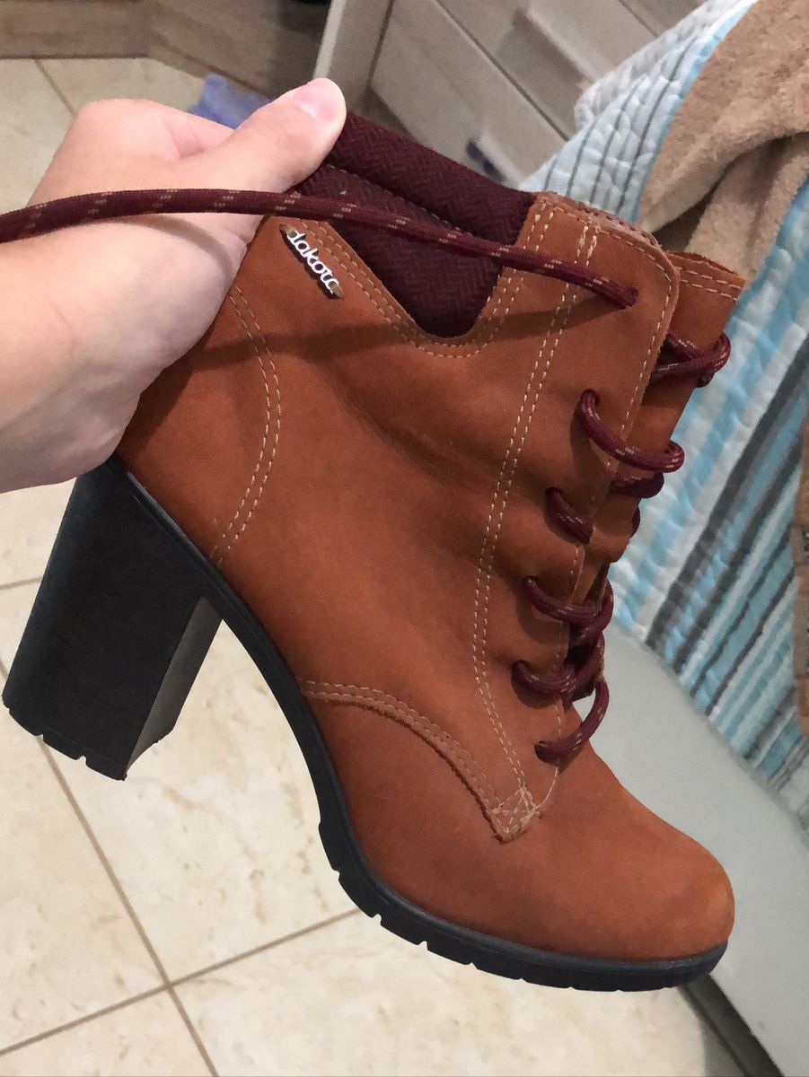 Bota cano store curto dakota 2018