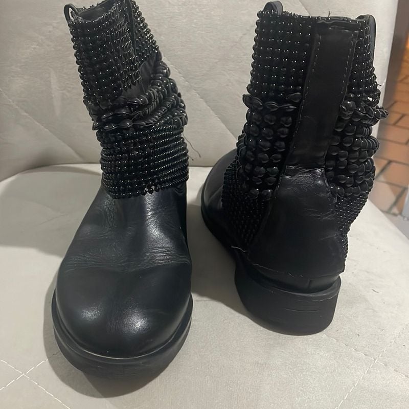 Bota de Cano Curto Raphaella Booz Bota Feminina Raphaella Booz