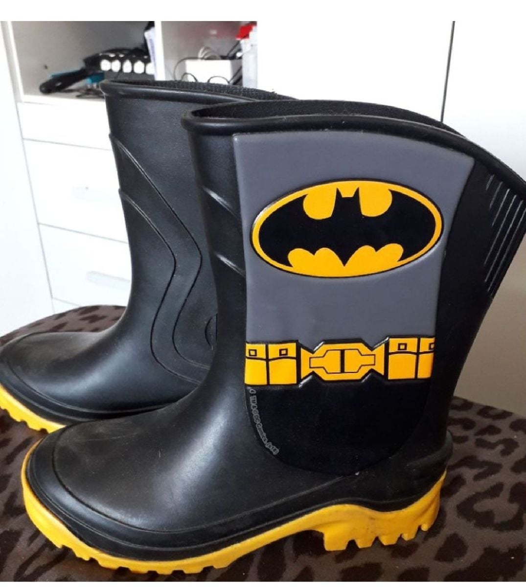 bota batman infantil