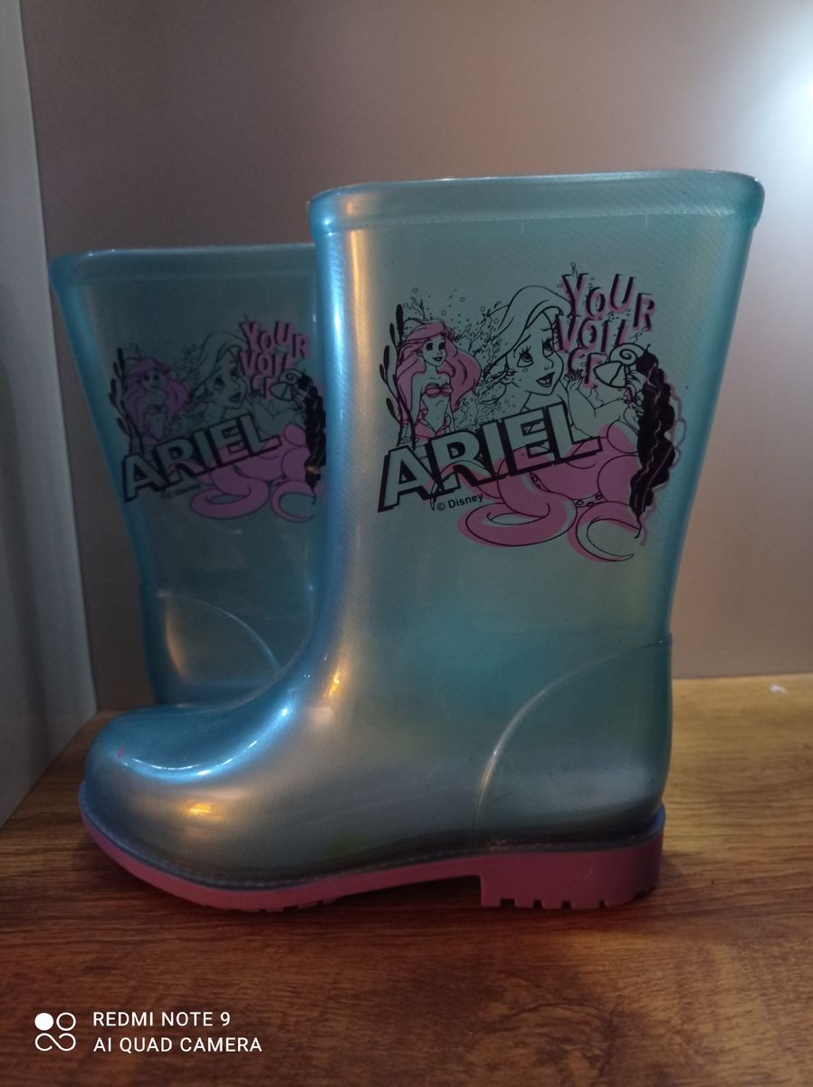 Bota de chuva infantil 2024 grendene