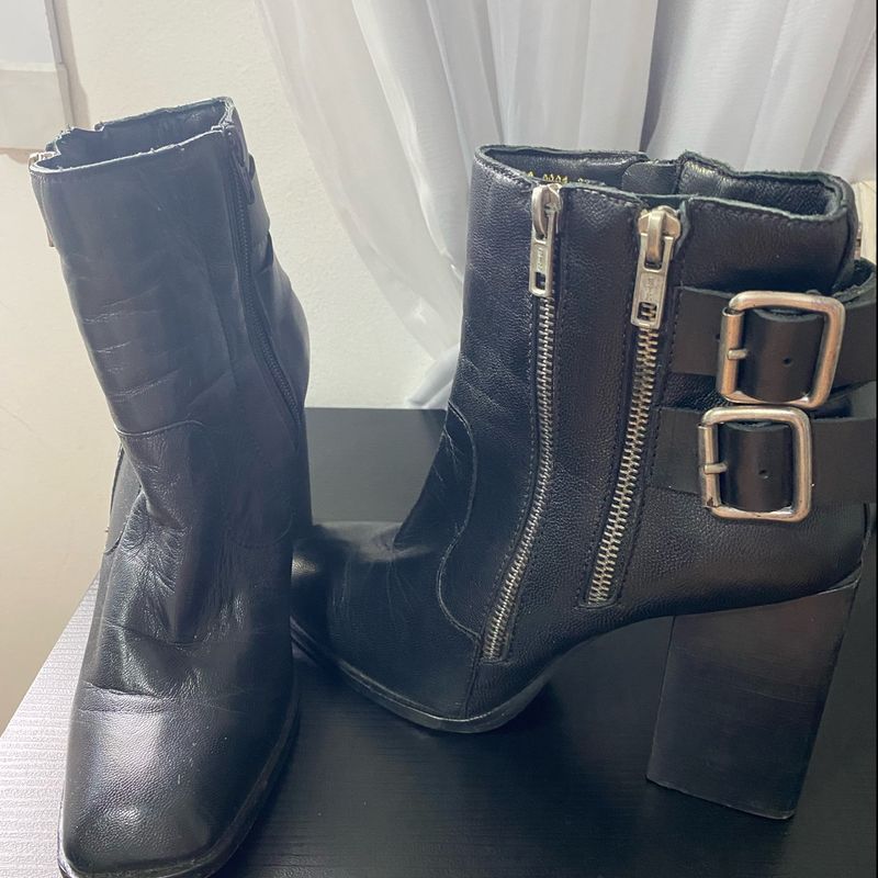 Bota cano curto store santa lolla 2019