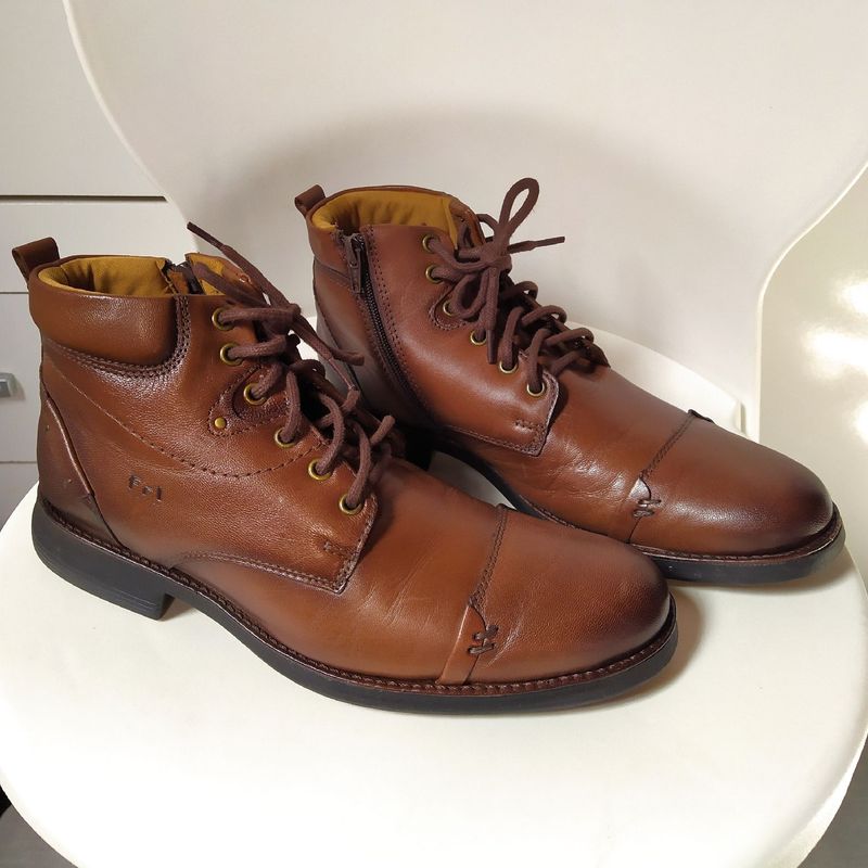 Ferricelli botas sales