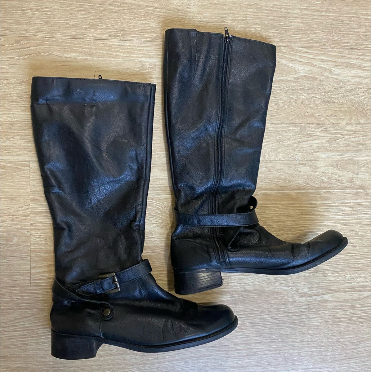 Bota de Couro Legítimo Cakki Tam 37 | Bota Feminina Cakki Usado ...