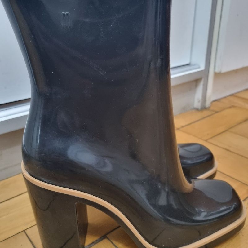 Bota de Salto Preta Melissa Bota Feminina Melissa Usado 80088648