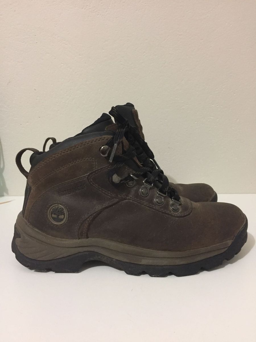 bota trilha feminina timberland