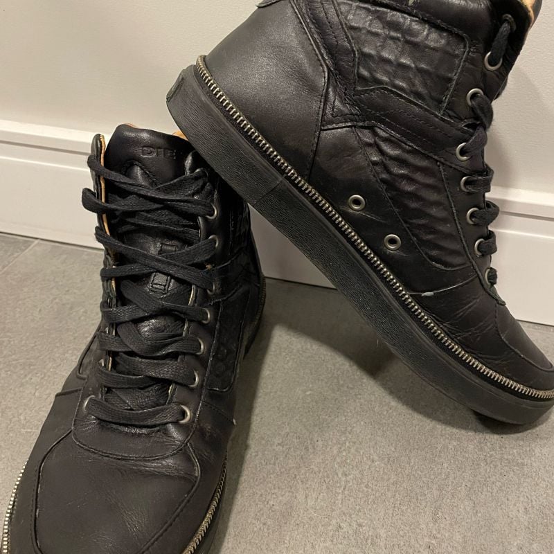 Bota sales diesel masculina