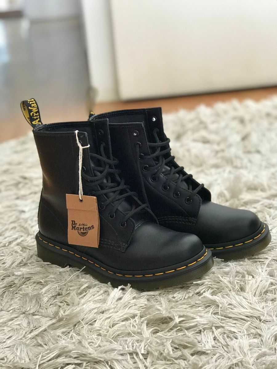 bota doctor martin