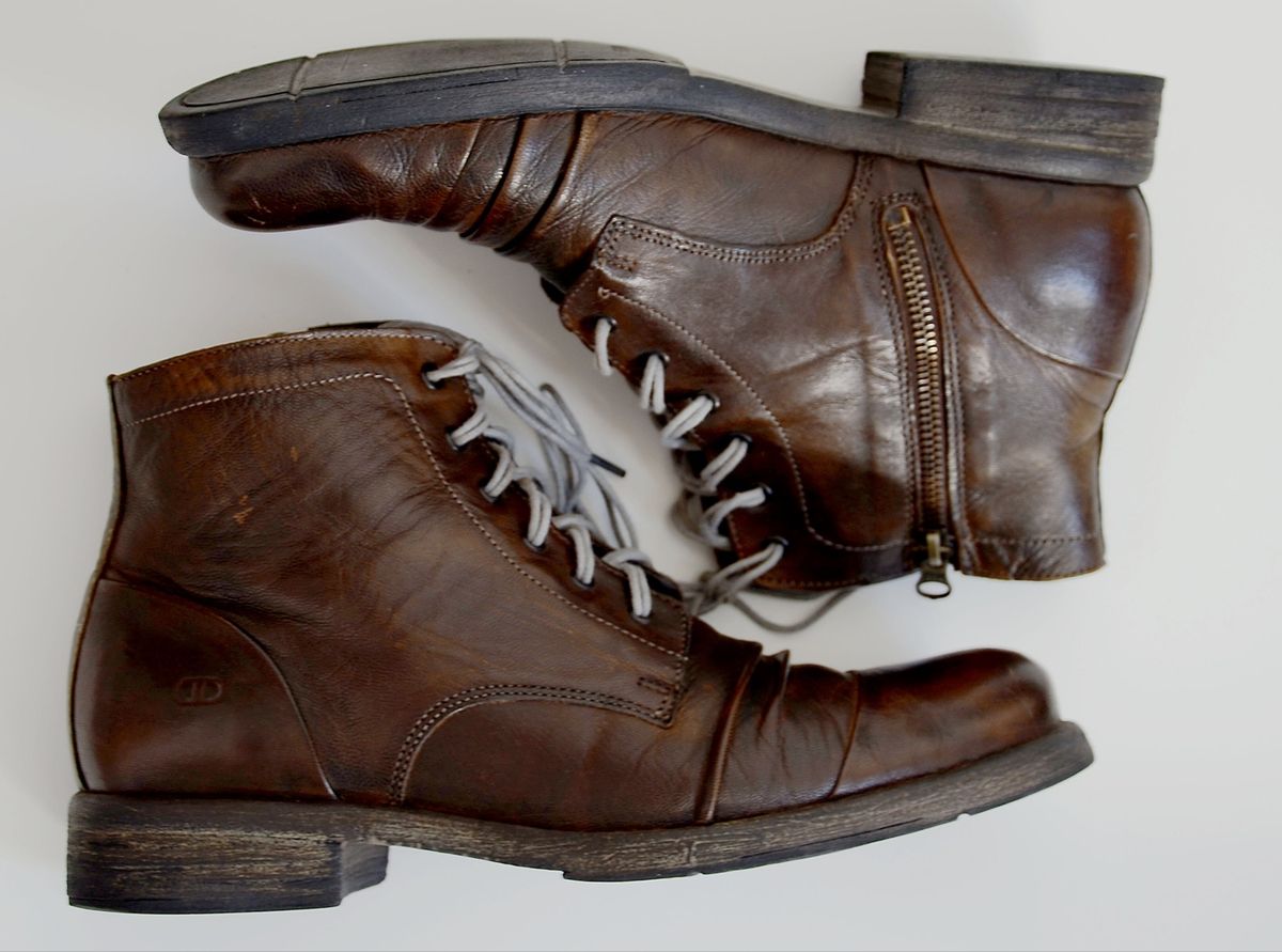 bota democrata com ziper