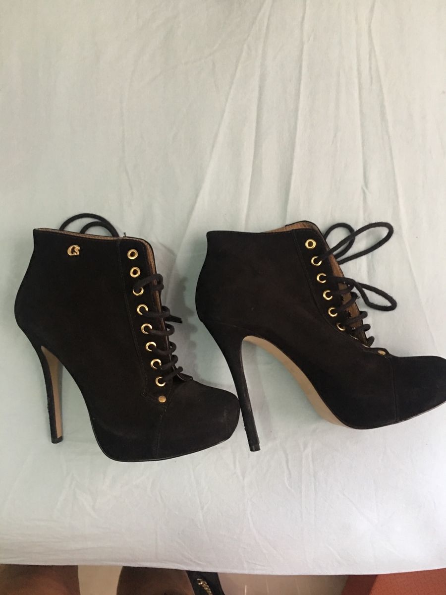 carmen steffens botas