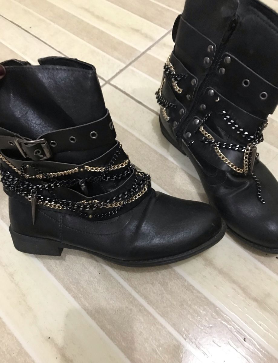 bota feminina estilo rock