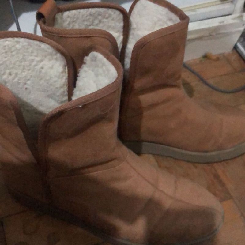 Bota Estilo Ugg Australiana Bota Feminina Arezzo Usado 76427752 enjoei