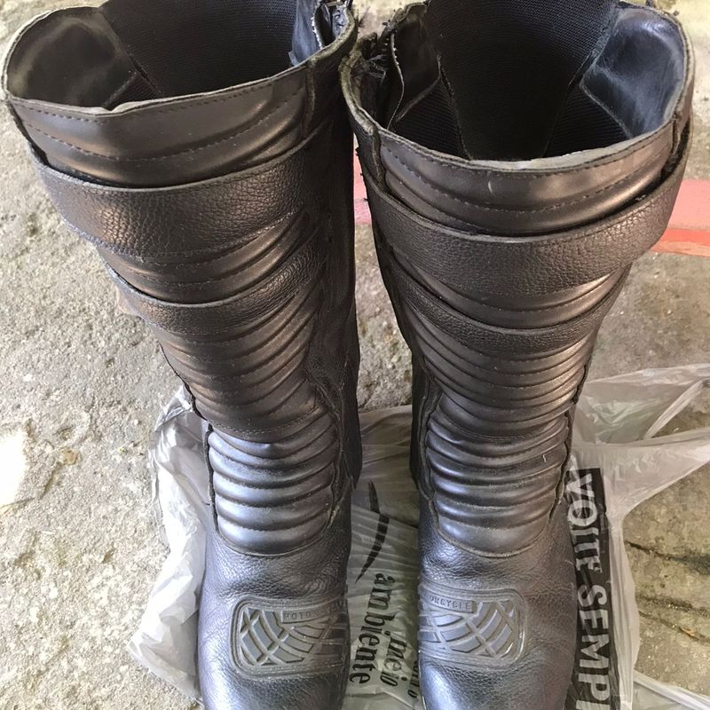 Bota best sale atron feminina